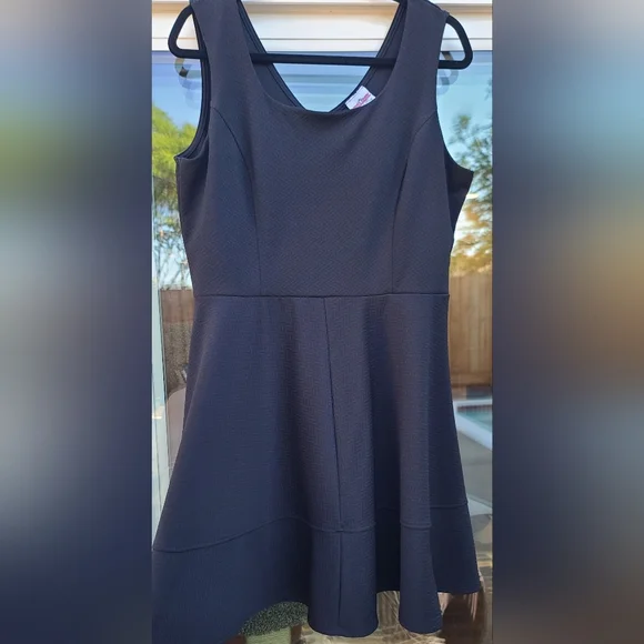 Kiki La'Rue Little Black Dress Textured Fit-and-Flare – Size 2XL - Picture 6 of 15